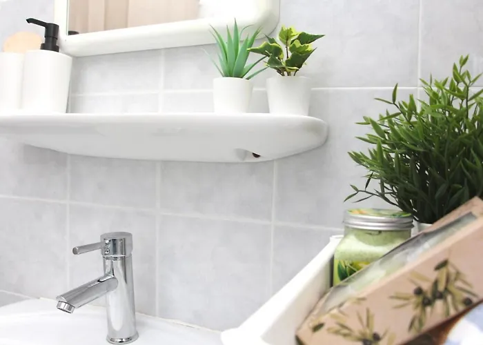 公寓 Bright Loft At Regina *