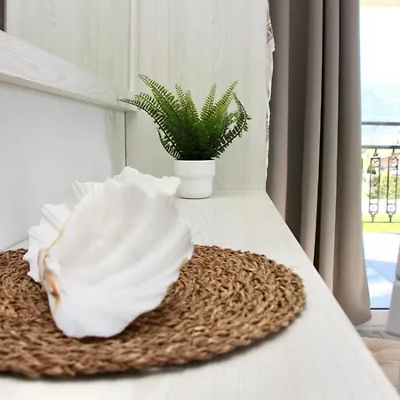 Bright Loft At Regina